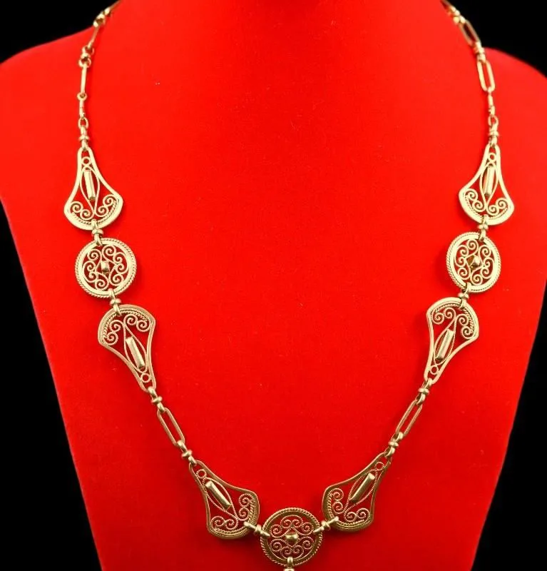 Collier collerette or avec pendeloques