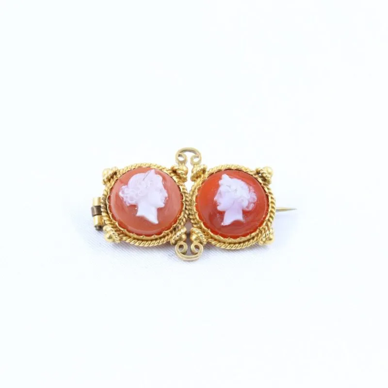 Broche double camée pierre dure