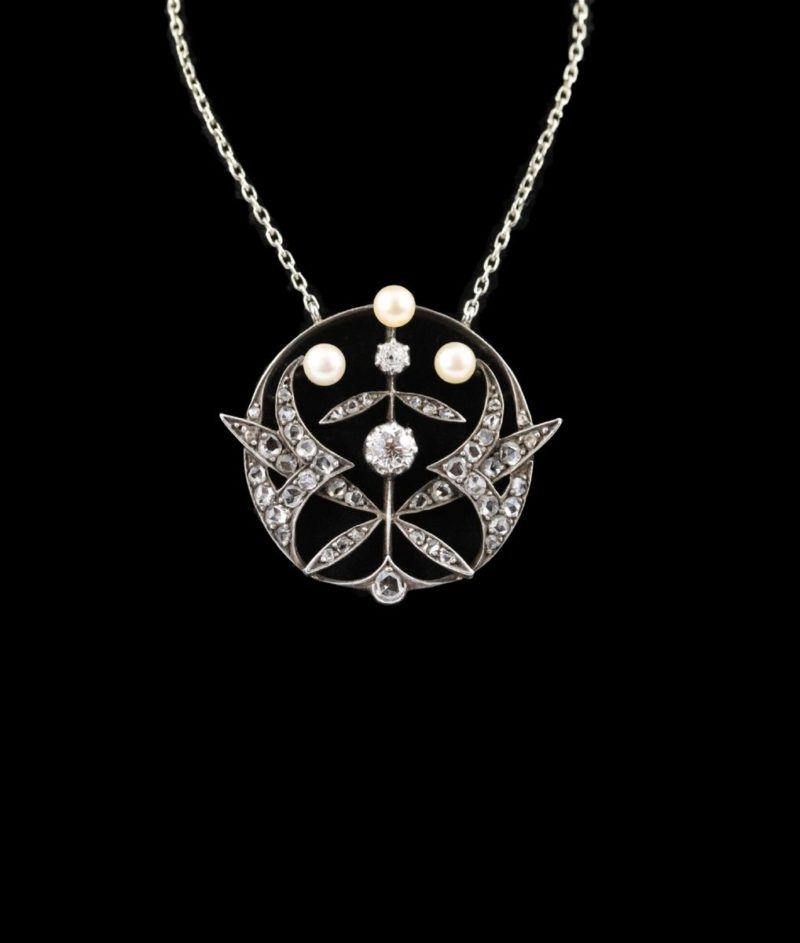 Magnifique collier pendentif fin XIX diamants et perles fines