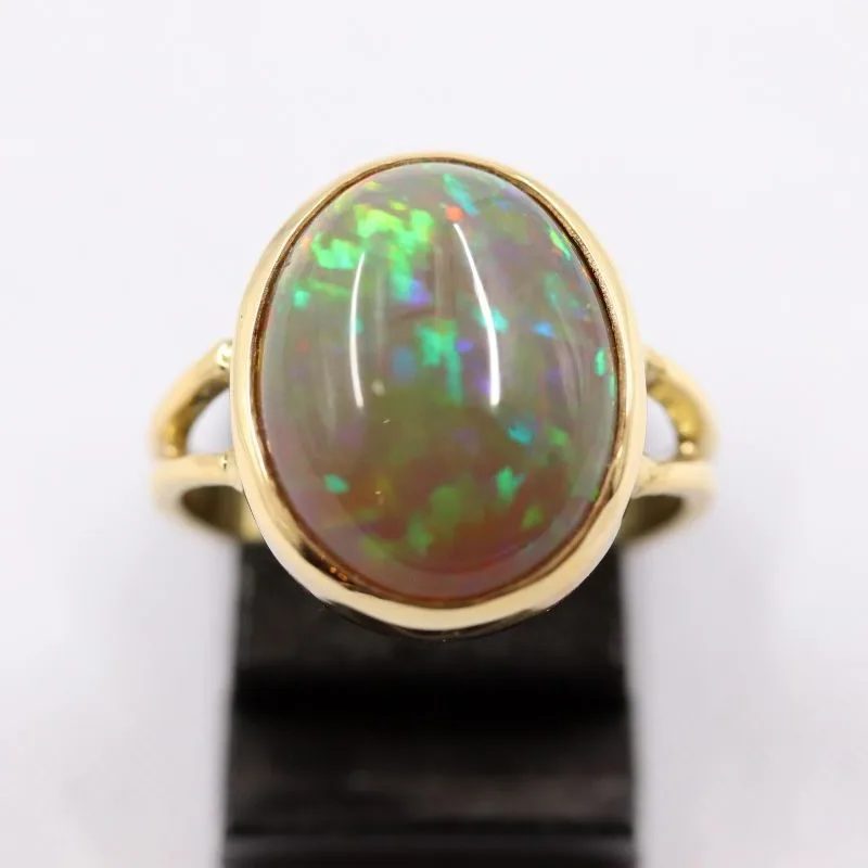 Bague opale d'Ethiopie serti clos