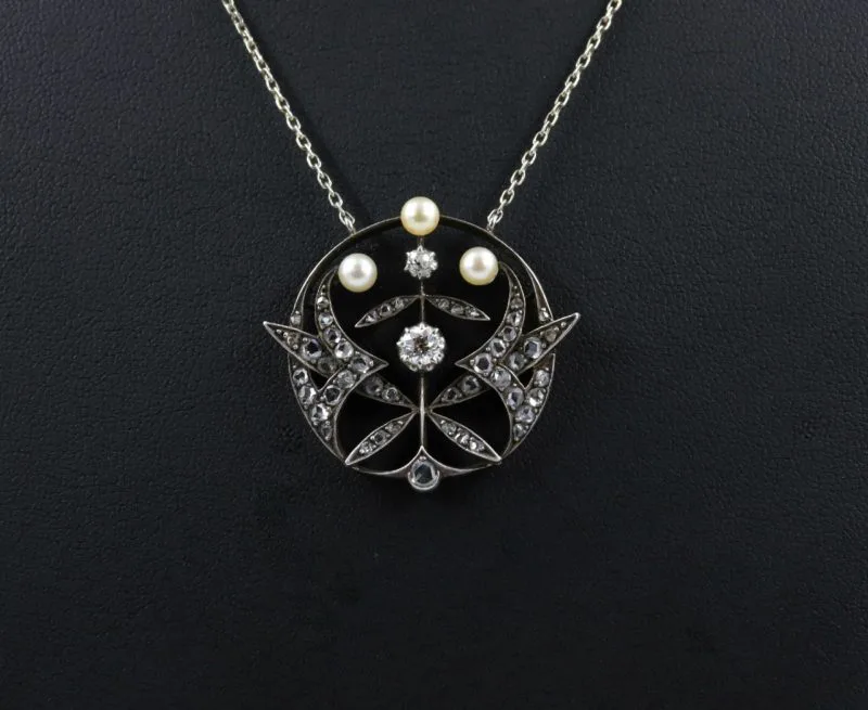 pendentif-rond-diamants-roses-et-perles