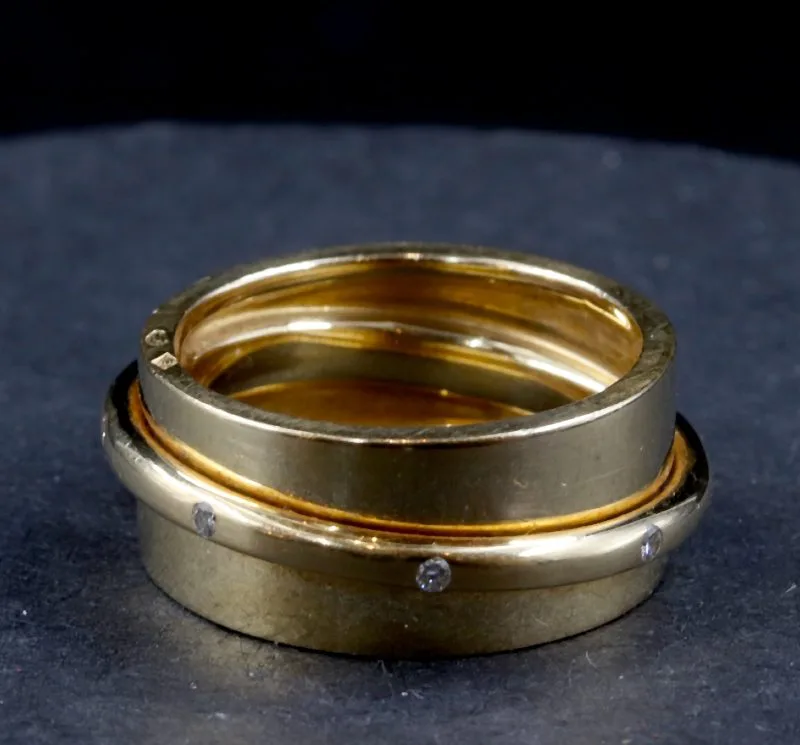 Bague Dinh Van et ses poinçons