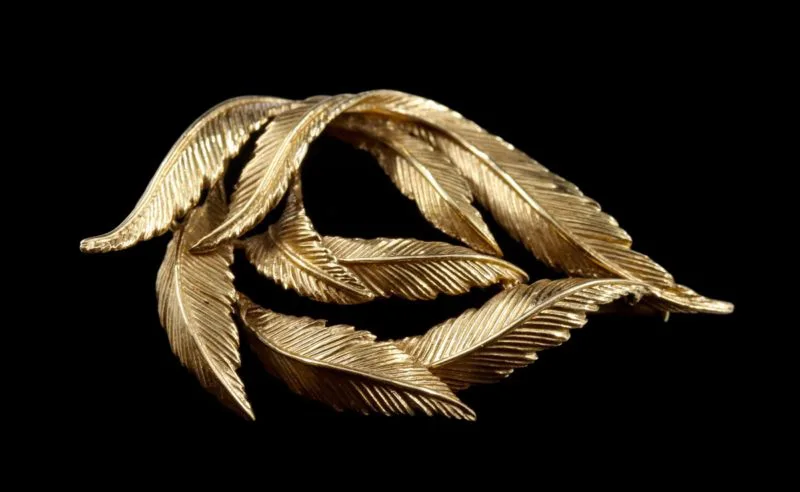 Broche plumes années 50