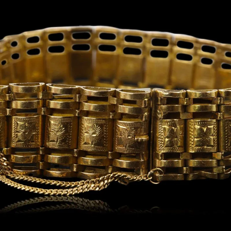 Bracelet ouvragé XIXe siècle en or
