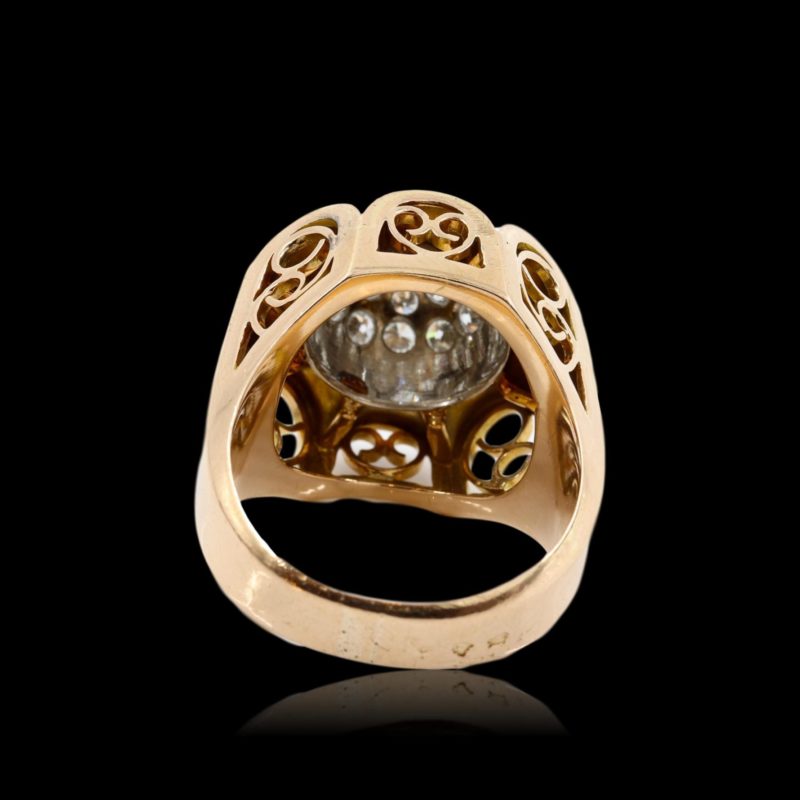 Bague années 40 or rose et diamants en dôme