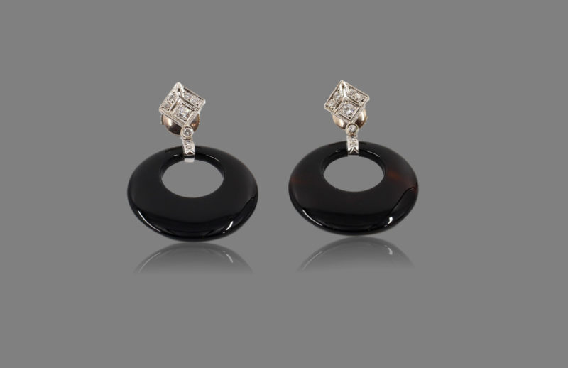 Boucles d'oreilles détachables or blancs, diamants, agates