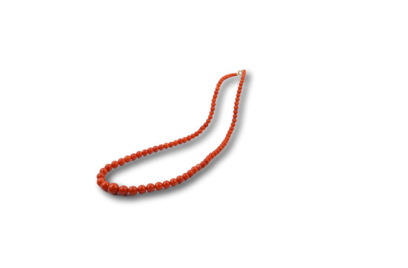 Collier corail rouge