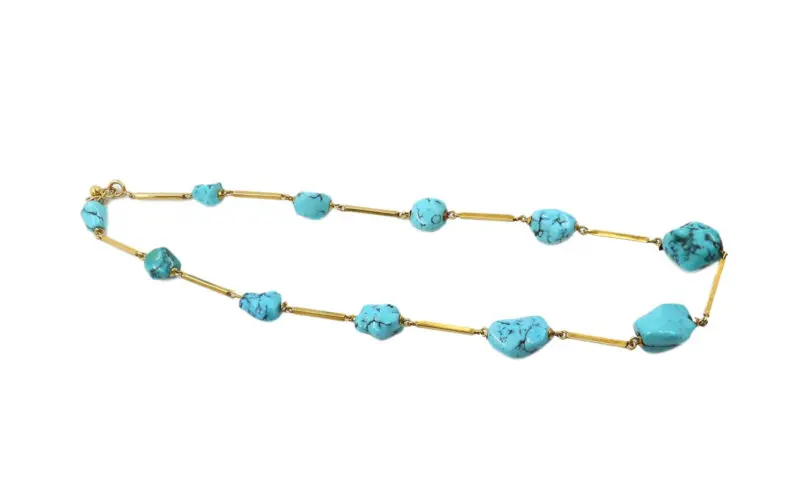 Collier turquoise détouré