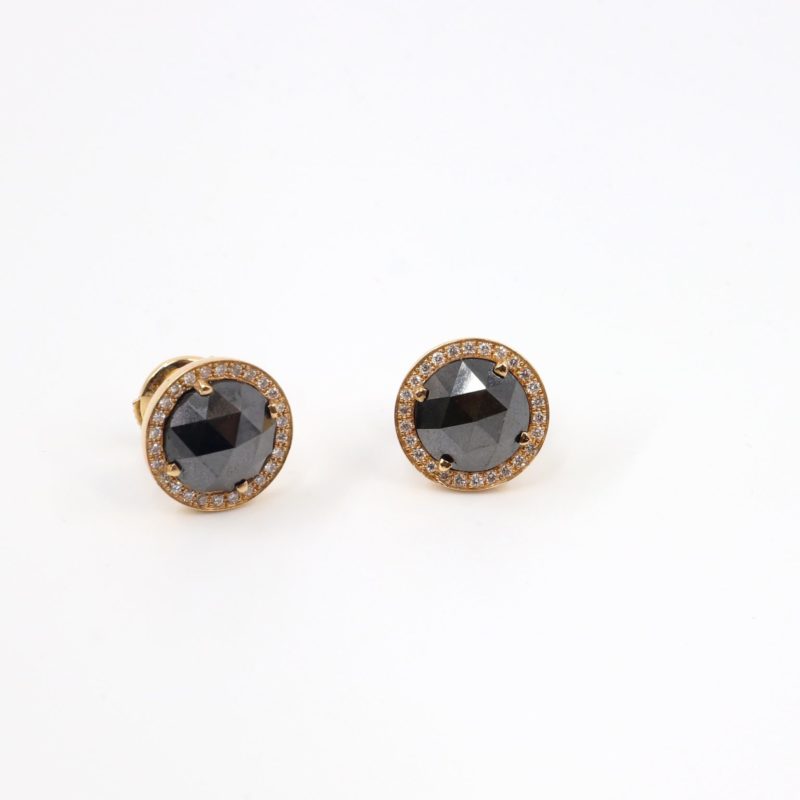 Boucles d'oreilles puces diamants noirs