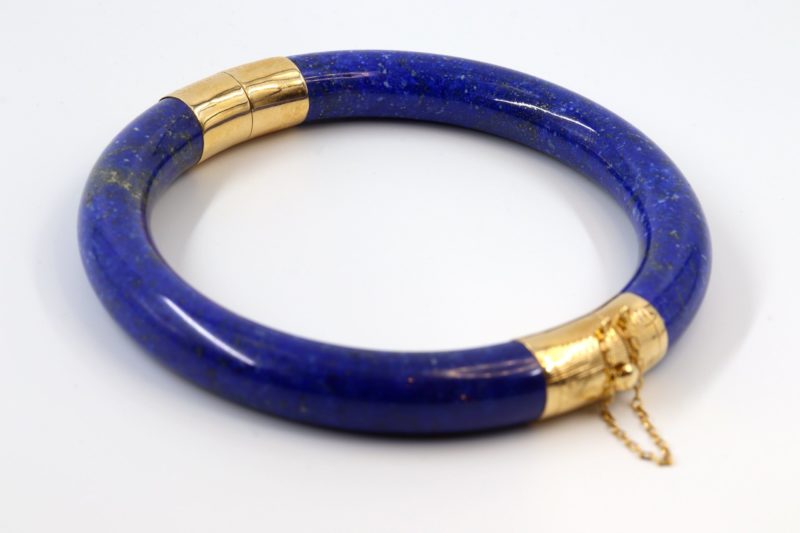 Bracelet or lapis-lazuli