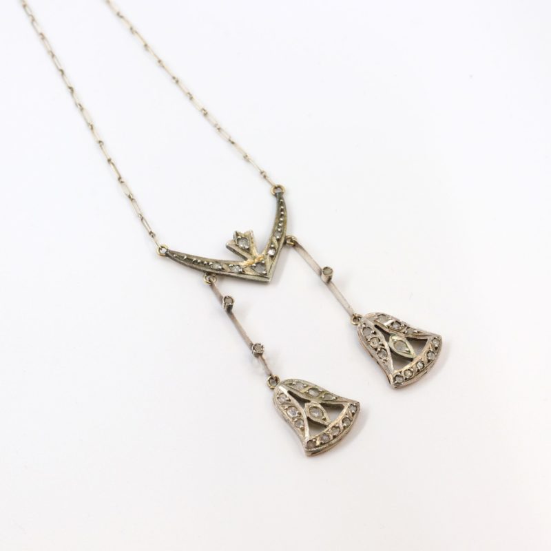 Collier négligé 1925