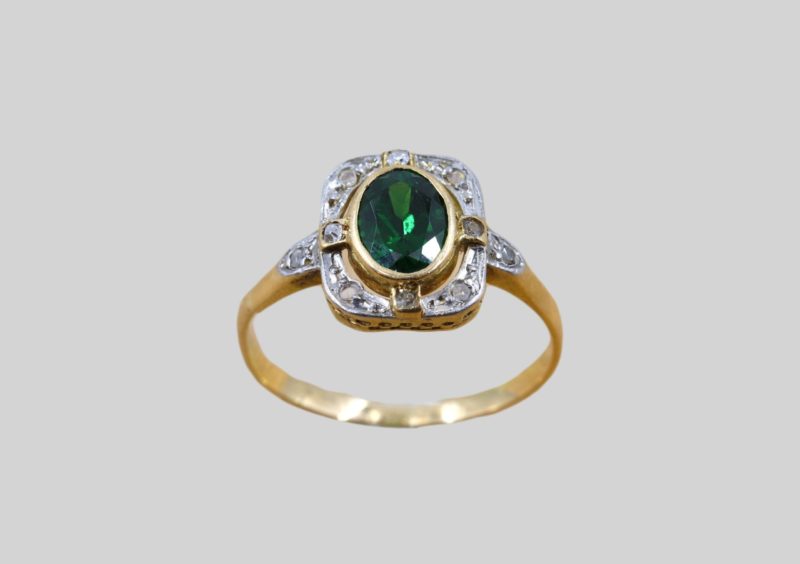 Bague tsavorite et diamants