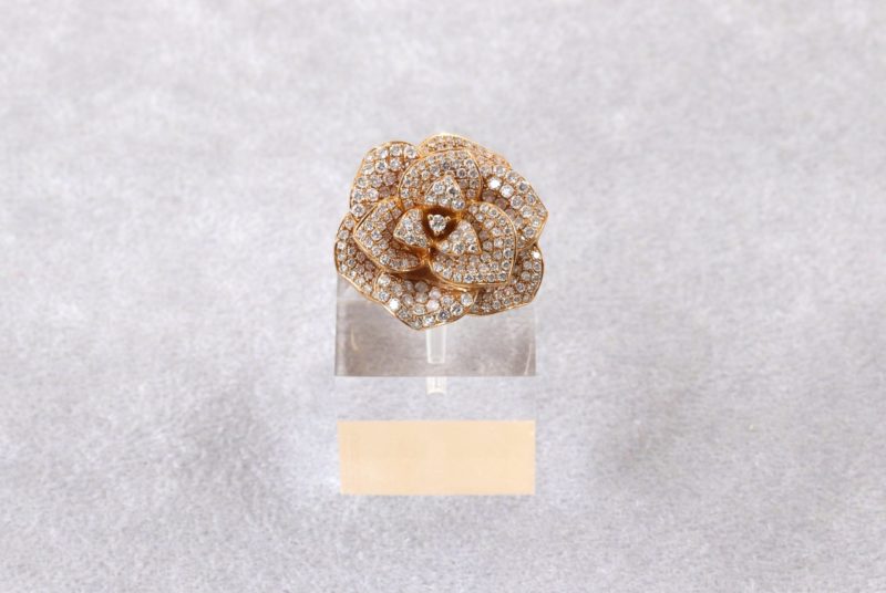 Bague camélia or rose diamants