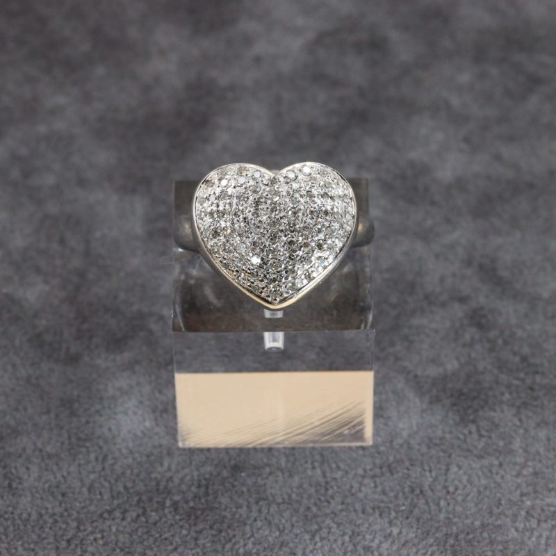 Bague coeur or blanc diamants