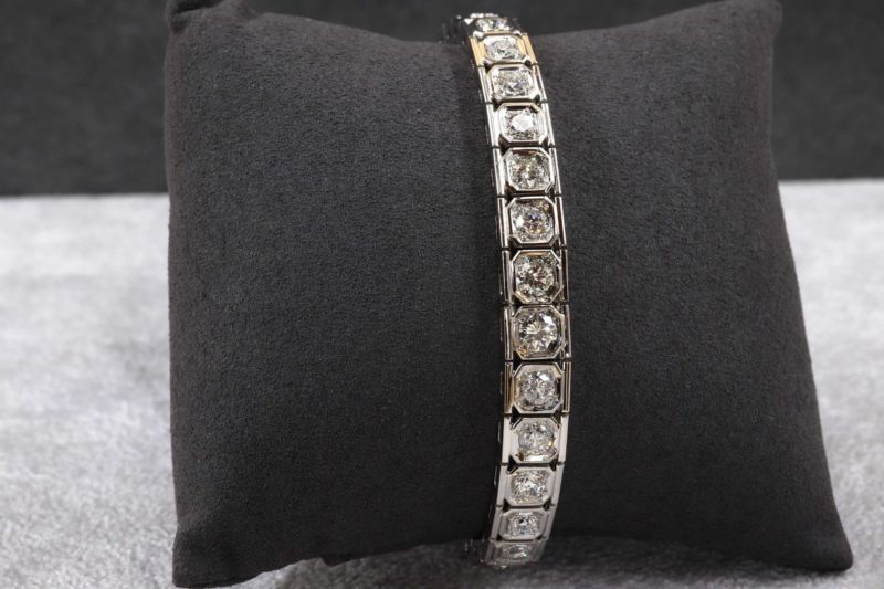 Bracelet platine et diamants années 30