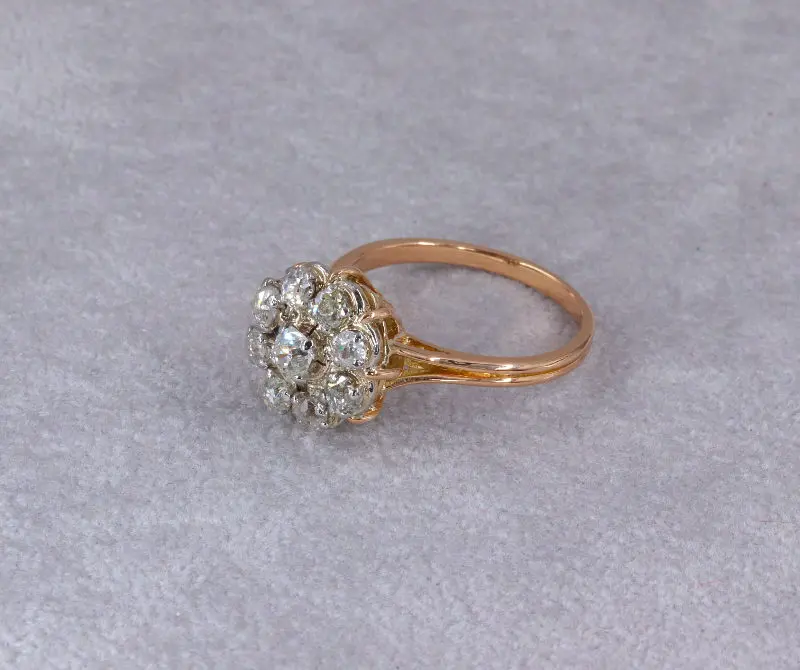 Bague marguerite diamants taille ancienne