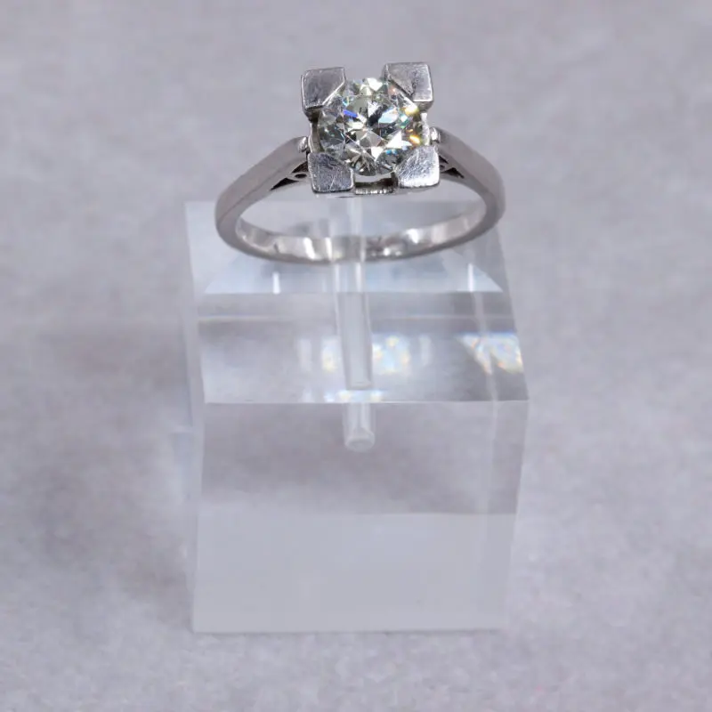 Bague solitaire platine 1930