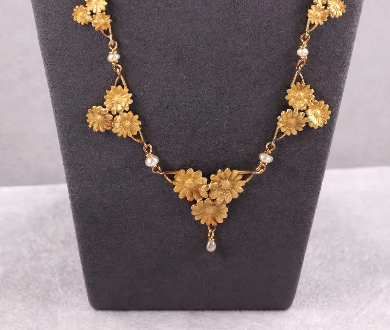 Collier collerette Ar Nouveau or et perles fines