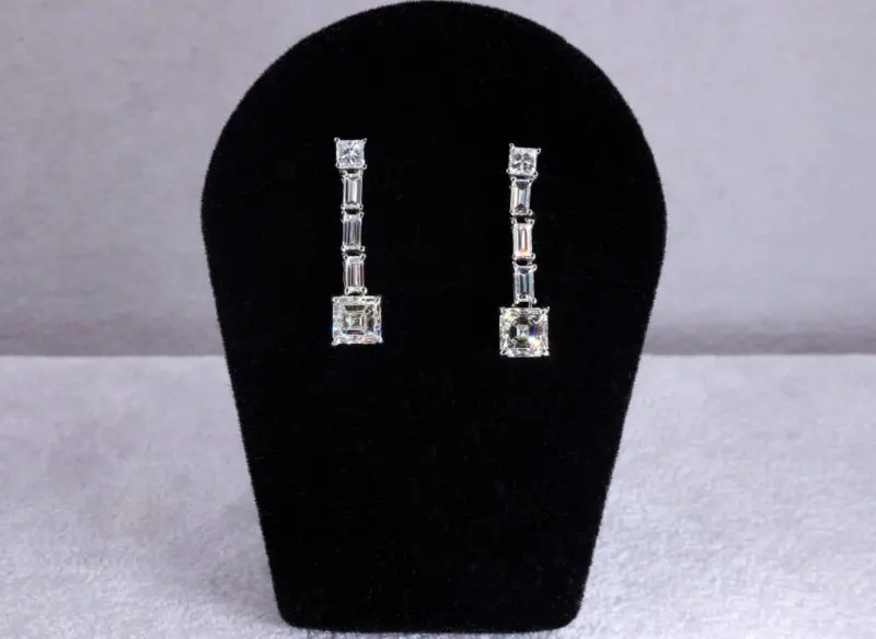 Boucles d'oreilles diamants radiants