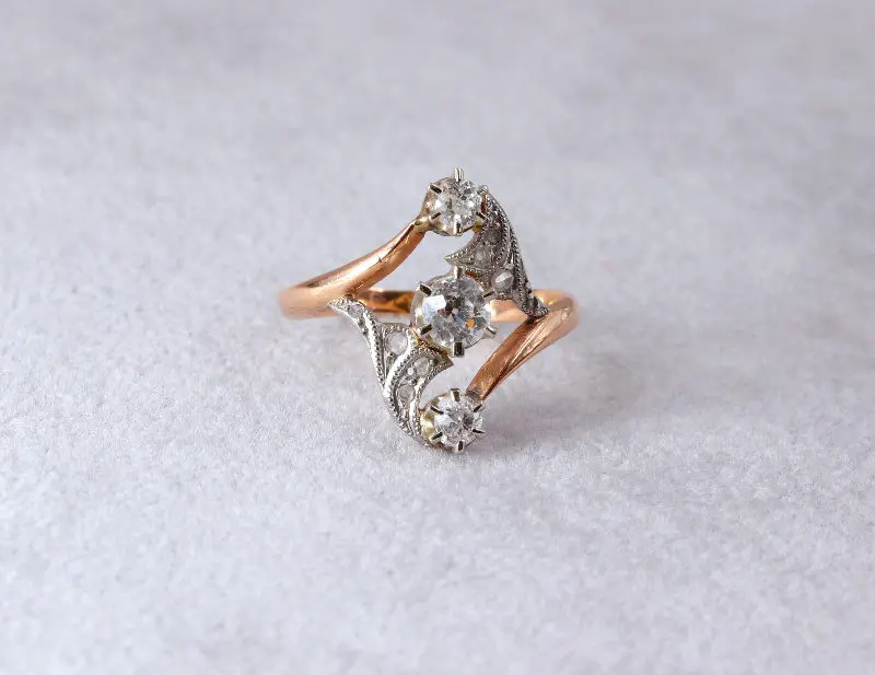 Bague de fiançailles XIXe s