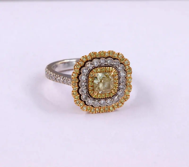 Bague deux ors diamants jaunes et blancs