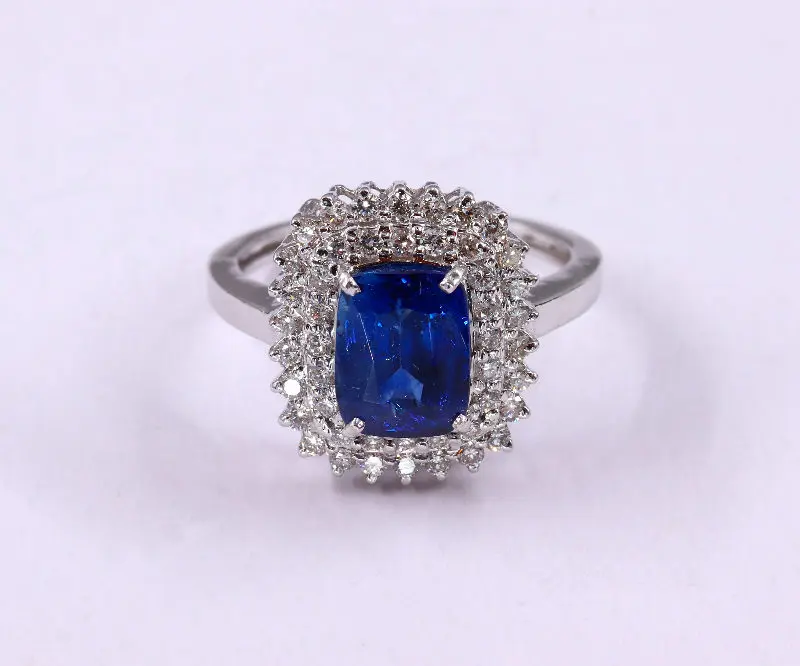 Bague saphir rectangle et diamants