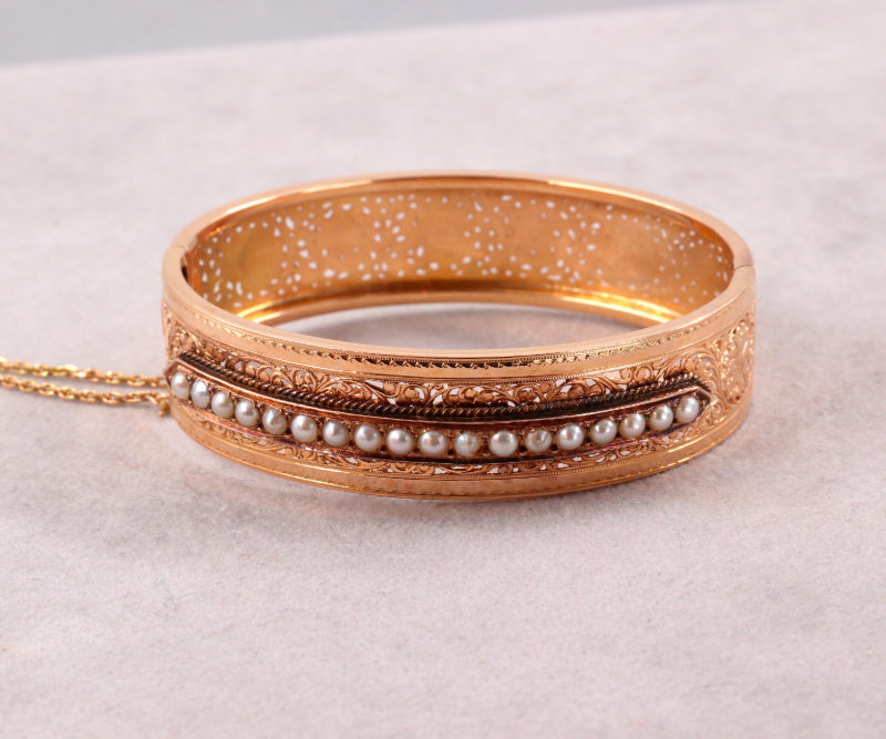 Bracelet ouvrant or et perles fines XIXe siècle