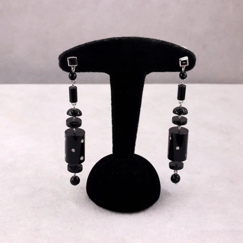 Boucles d'oreilles pendantes onyx et diamants