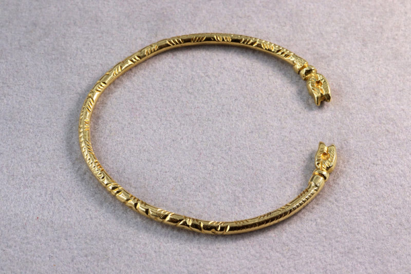 Bracelet rigide pour enfant XIXe siècle