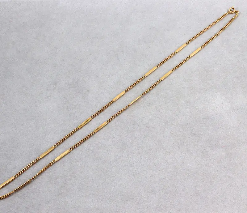 Chaîne ancienne bâtonnets en or