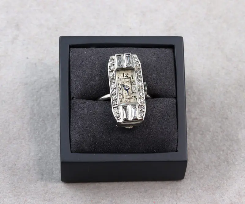 Bague montre art déco