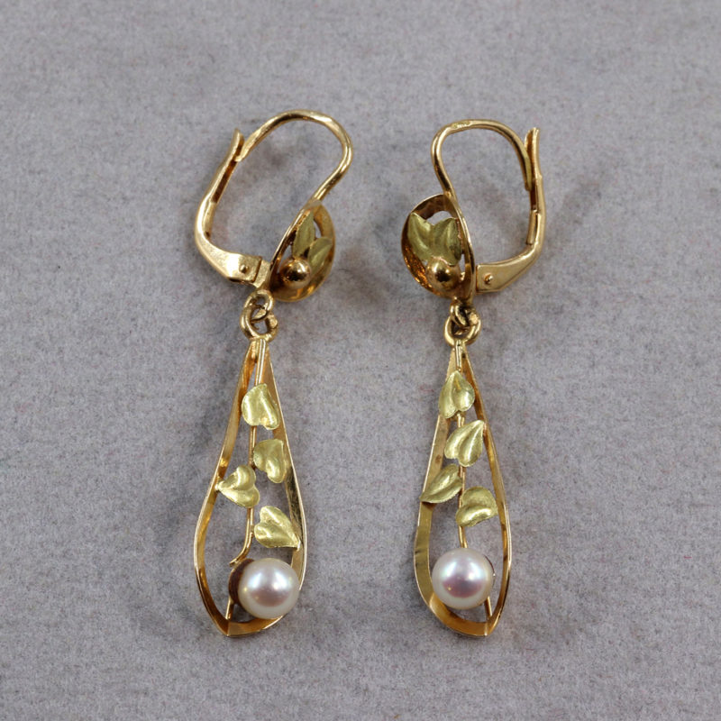 Boucles-d'oreilles-or-jaune-perles-1900