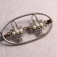 Broches vintage – La Fille des Cordeliers