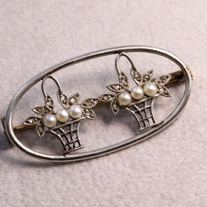 Broche-ancienne-paniers-perles