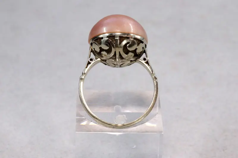 Bague perle Mabé sur panier ajouré