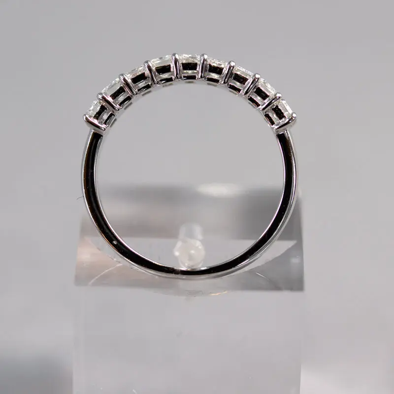 Demi-alliance-taille-émeraude