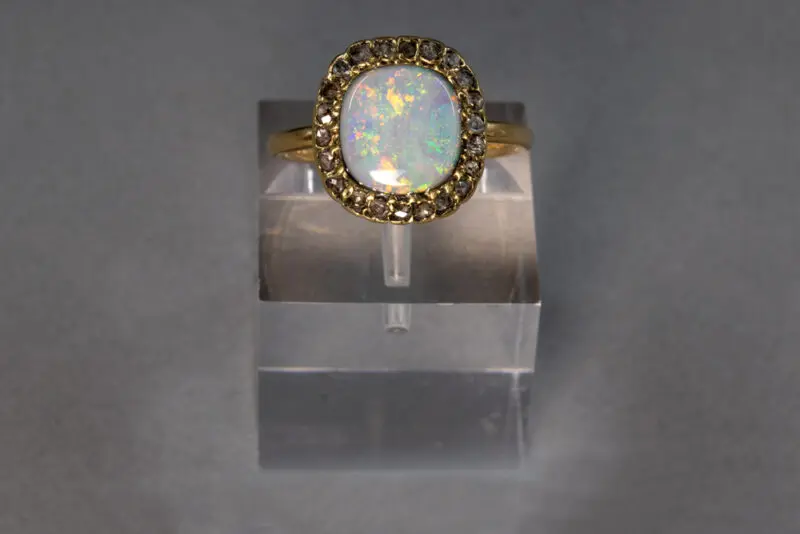Bague 1900 opale et diamants