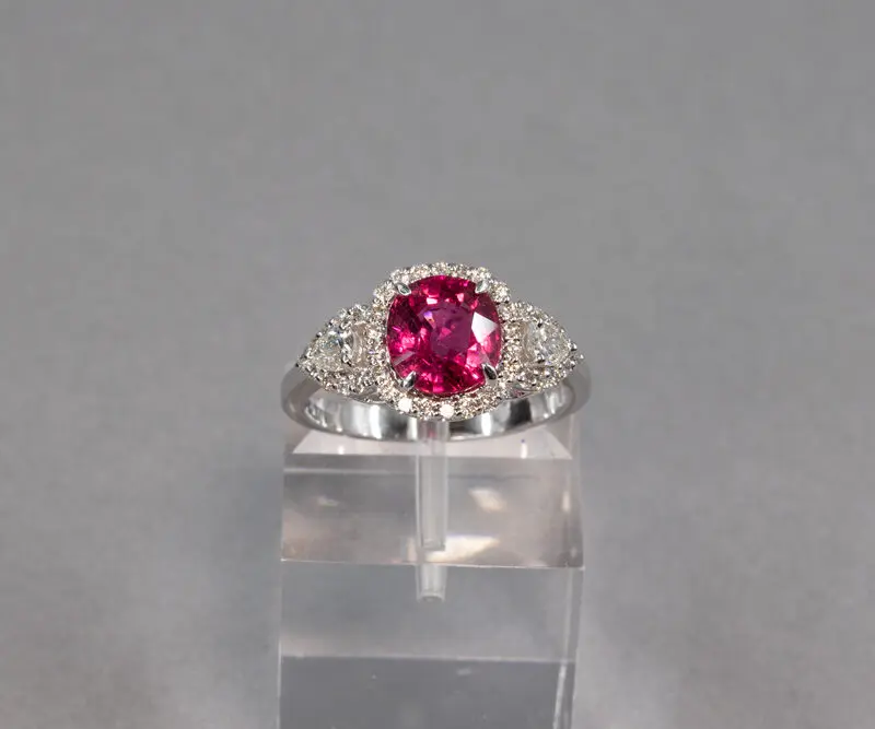 Bague tourmaline rose et diamants