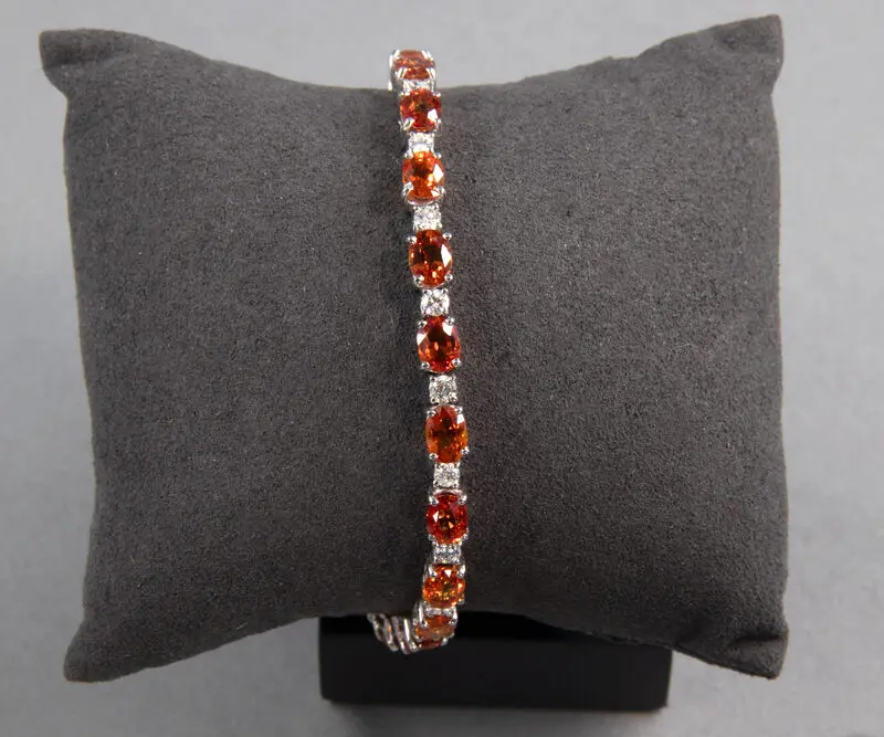 Bracelet souple saphirs oranges