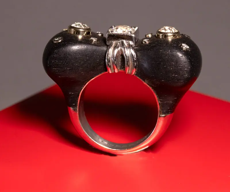 Bague noeud ébène et diamants