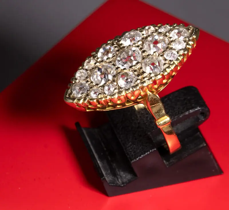 Bague navette diamants taille ancienne