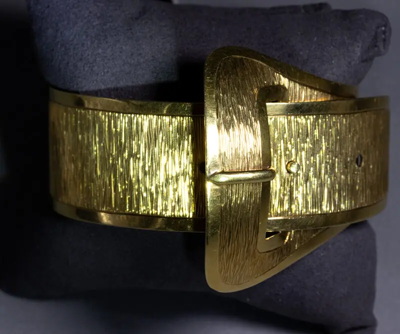 Bracelet ceinture vintage or jaune