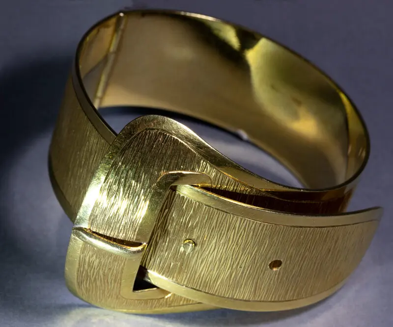 Bracelet ceinture vintage or jaune