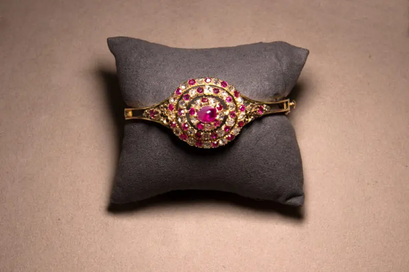 Bracelet rubis et diamants, XIXe siècle