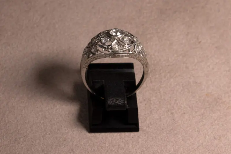 Bague dôme diamants, 1900