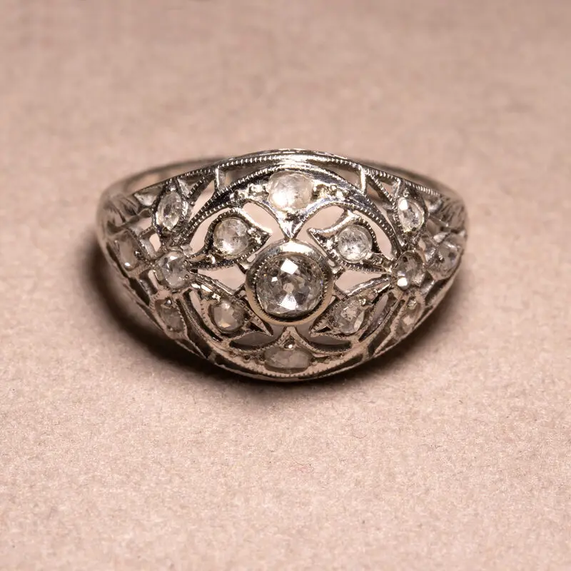 Bague dôme diamants, 1900