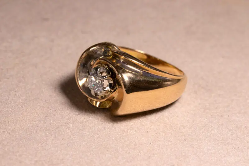 Bague tourbillon diamant, années 1940