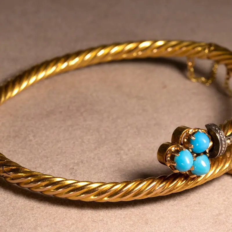 Bracelet ancien torsadé or et turquoises