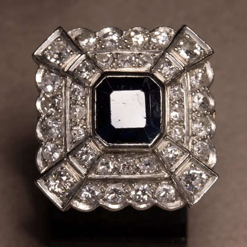 Bague platine saphir années 30