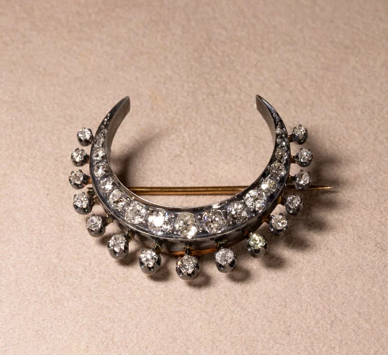 Broche croissant XIXe siècle